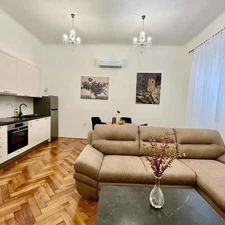 Lux Apartmans Daire Pula Dış mekan fotoğraf