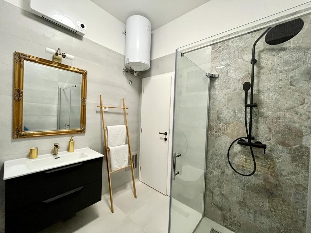 Lux Apartmans Daire Pula Dış mekan fotoğraf