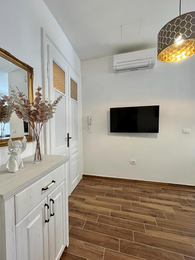 Lux Apartmans Daire Pula Dış mekan fotoğraf